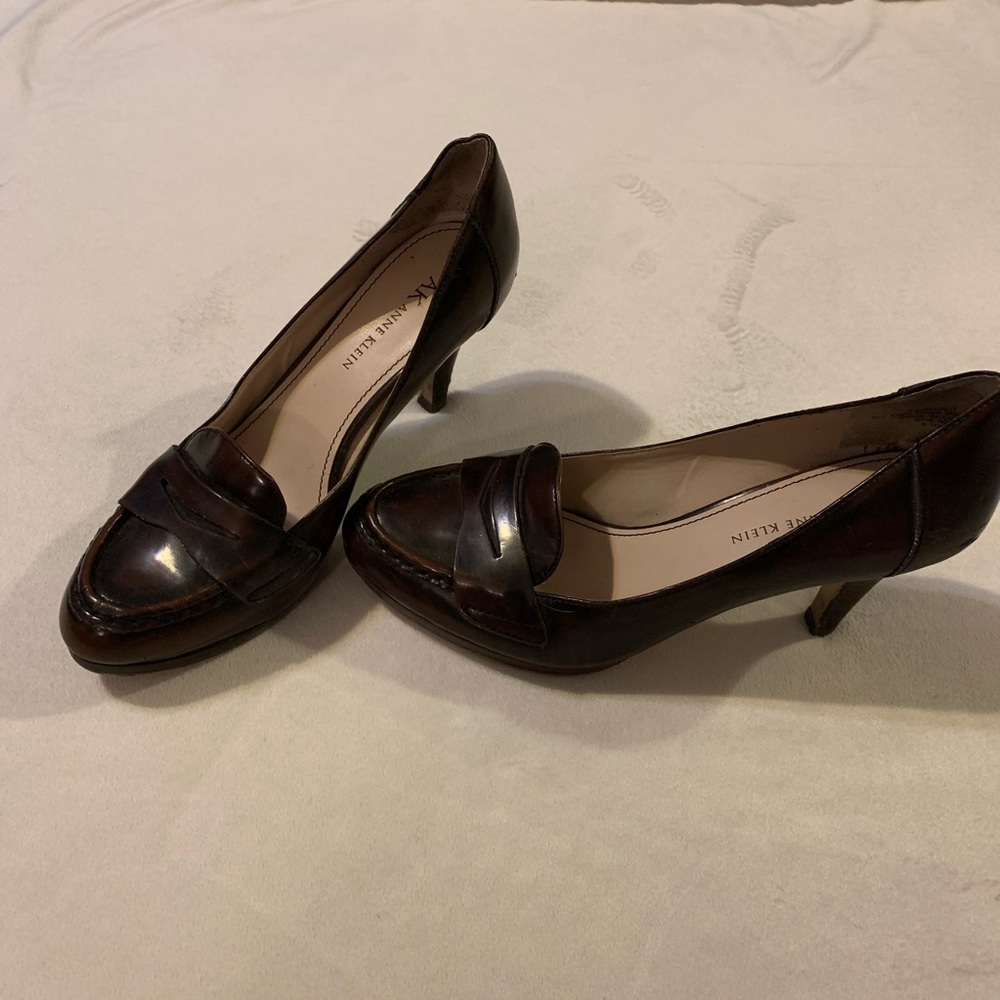 Ann Klein brown pumps 6.5